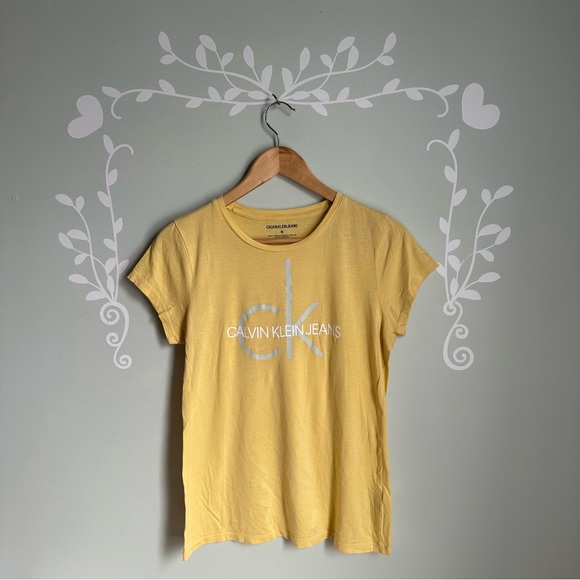 Yellow Calvin Klein Jeans Cotton Blend T-Shirt in size M - Picture 1 of 6